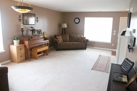 210 Cypress Way, Georgetown, KY 40324 photo 5