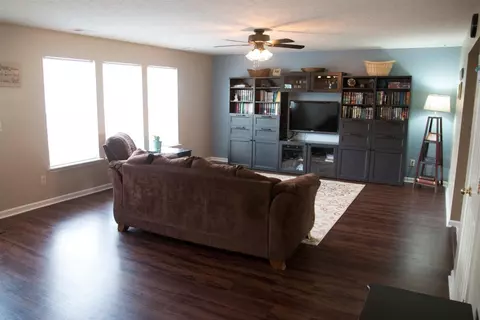 210 Cypress Way, Georgetown, KY 40324 photo 9