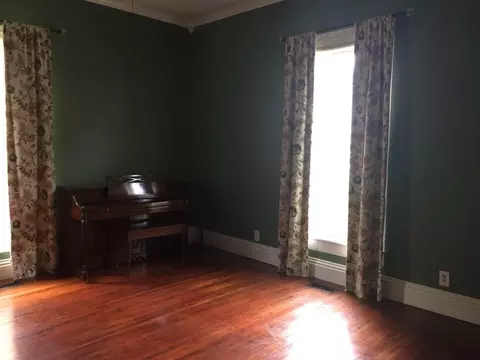 127 E Stephens St, Midway, KY 40347 photo 5
