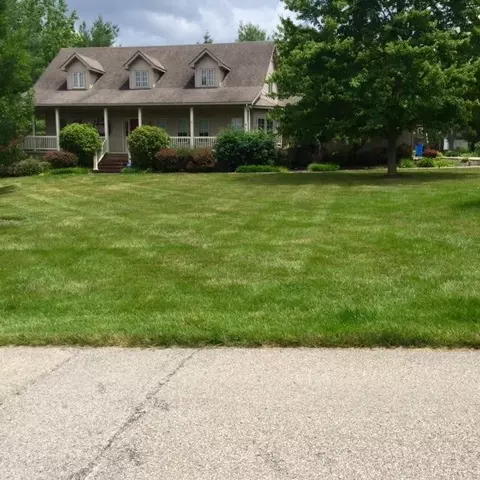 325 Burchett Blvd, Morehead, KY 40351 photo 1