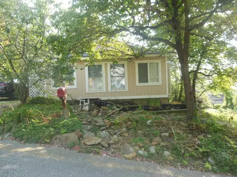 1411 Spruce St, Corbin, KY 40701 photo 1