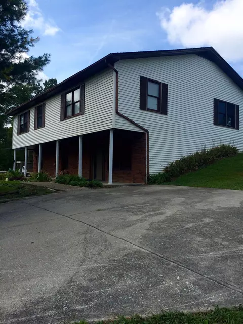 419 Fairview St, Corbin, KY 40701 photo 3