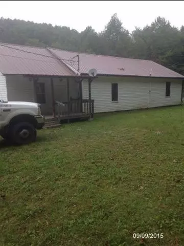 6363 E Highway 221, Bledsoe, KY 40810 photo 5