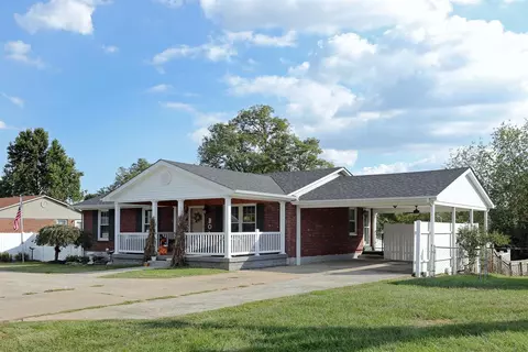 216 E Showalter Dr, Georgetown, KY 40324 photo 1