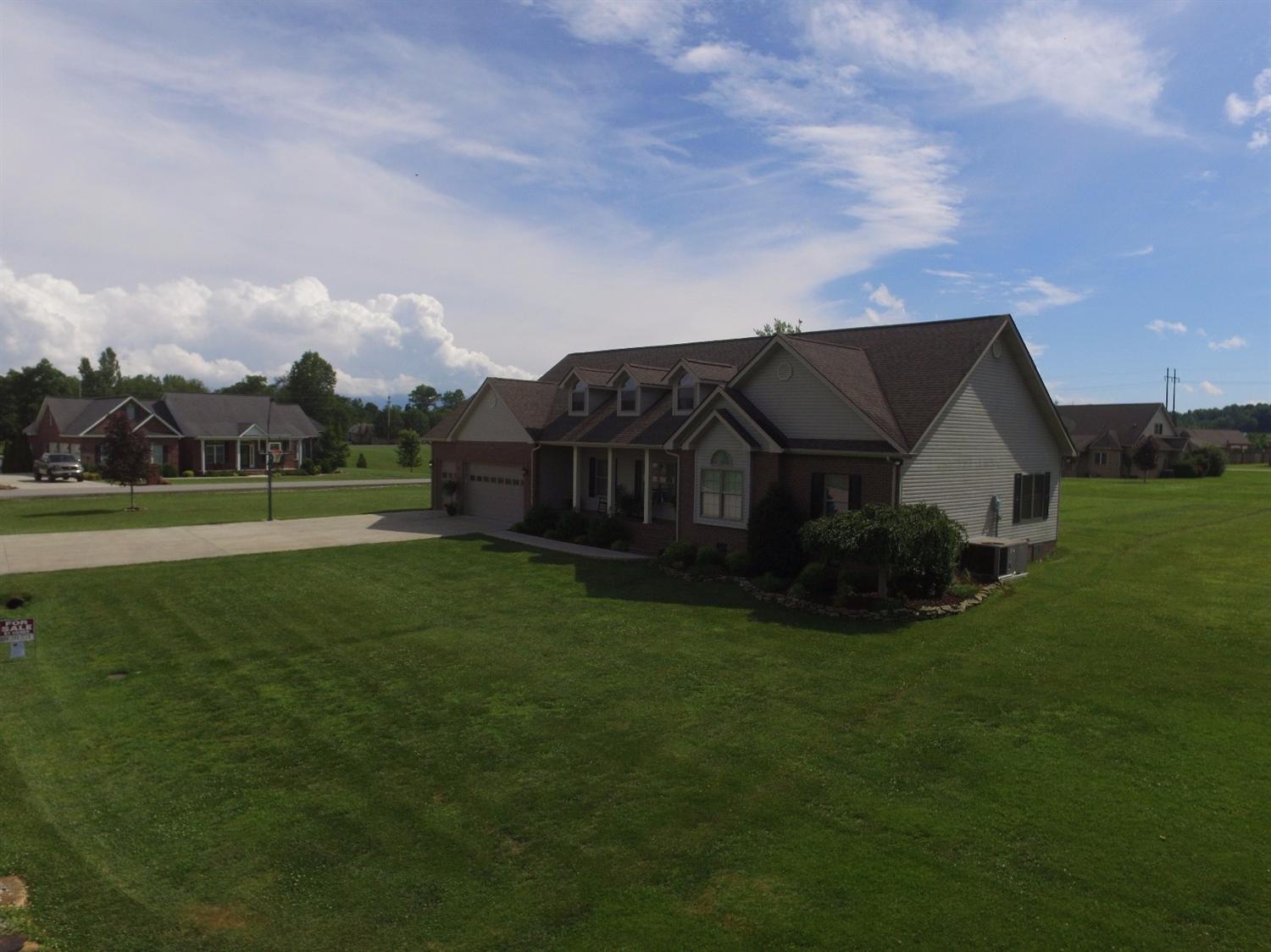 103 Buckland Loop, Corbin, KY 40701 photo 5