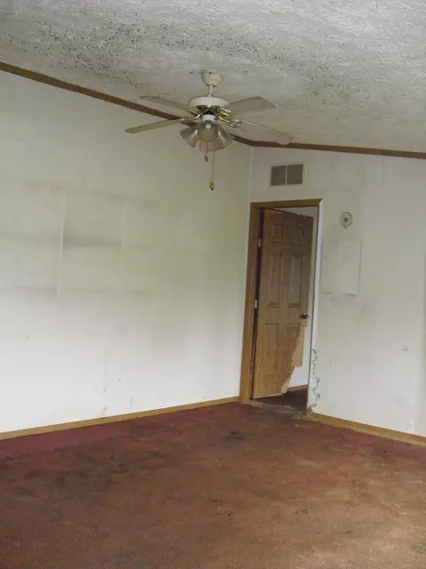 149 Ridgecrest Dr, Lancaster, KY 40444 photo 3
