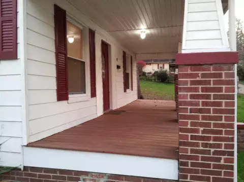 309 9th St, Corbin, KY 40701 photo 4