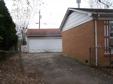 103 Static Rd, Paris, KY 40361 photo 10