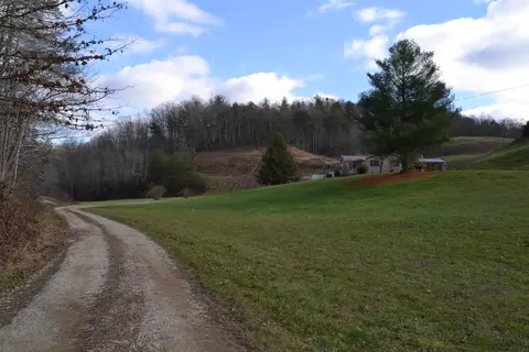 3377 Upper Long Branch Rd, Ezel, KY 41425 photo 3