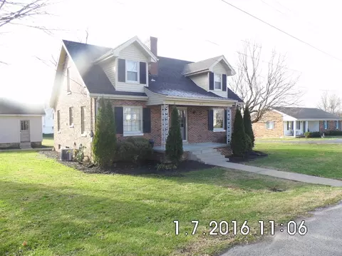 412 Third St, Perryville, KY 40468 photo 1