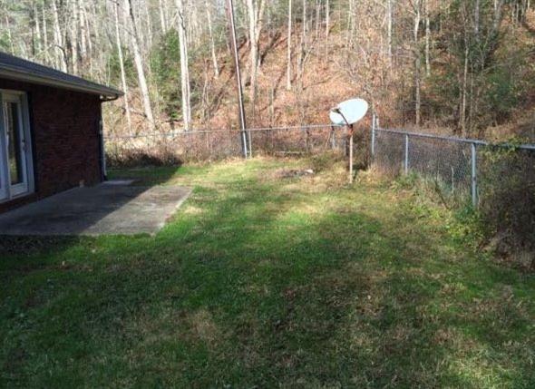 2140 Simms Fork Rd, Pineville, KY 40902 photo 2