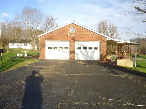 125 Crossroads Dr, Gray, KY 40734 photo 4