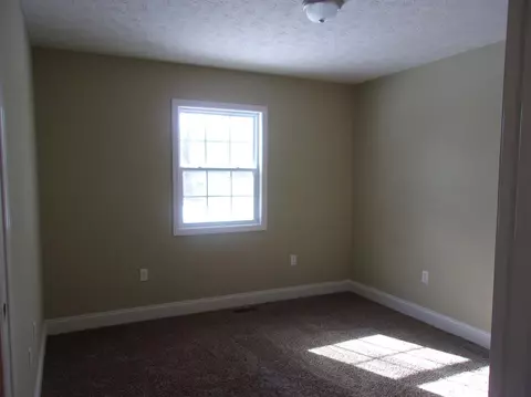 102 Easy Ln, Corbin, KY 40701 photo 9