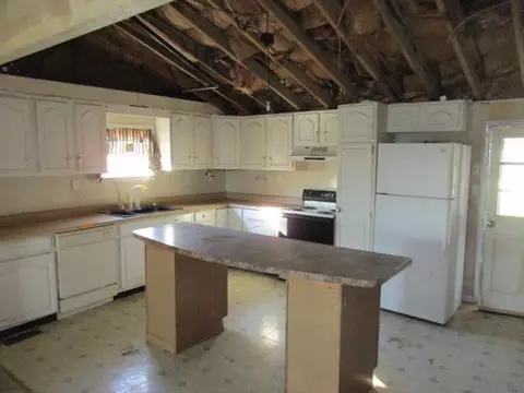 2425 Handys Bend Rd, Wilmore, KY 40390 photo 2