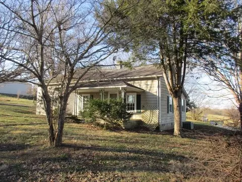 2425 Handys Bend Rd, Wilmore, KY 40390 photo 1