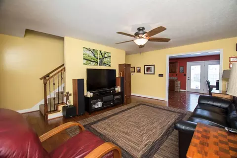 100 Devin Dr, Georgetown, KY 40324 photo 2
