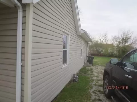 104 E Lynn St, Georgetown, KY 40324 photo 10