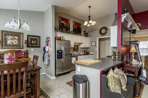 175 Hawthorne Dr, Georgetown, KY 40324 photo 9