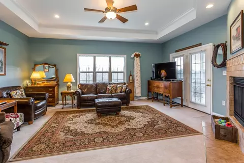 226 Lakeside Dr, Georgetown, KY 40324 photo 8