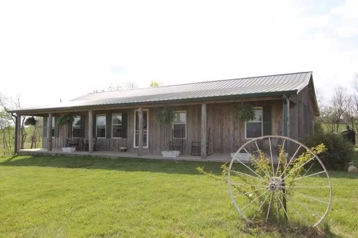  360 Goodlett Rd, Salvisa, KY 40372 photo 1