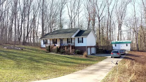 111 Derby Trl, Corbin, KY 40701 photo 2