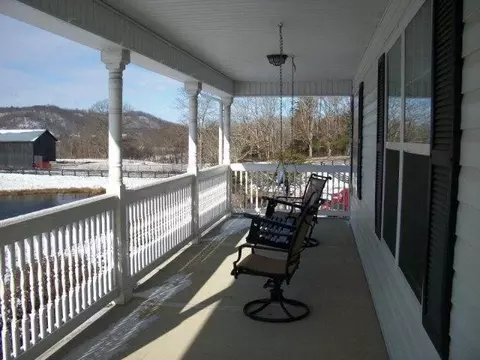 2148 Calico Rd, Berea, KY 40403 photo 3