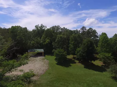 121 Mcnew Rd, Corbin, KY 40701 photo 3