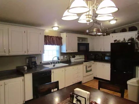 134 Walter, Waco, KY 40385 photo 17