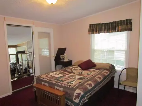134 Walter, Waco, KY 40385 photo 22