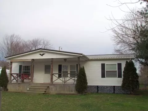 134 Walter, Waco, KY 40385 photo 1