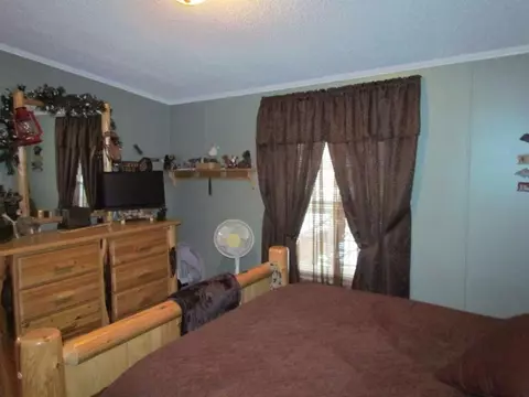 134 Walter, Waco, KY 40385 photo 20