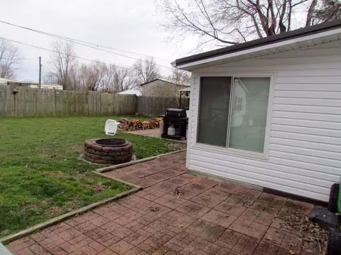 134 Walter, Waco, KY 40385 photo 5