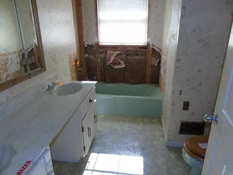 809 Waddy Rd, Waddy, KY 40076 photo 13