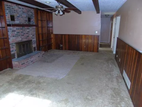 809 Waddy Rd, Waddy, KY 40076 photo 6