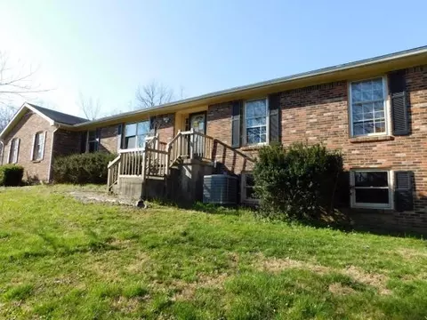 809 Waddy Rd, Waddy, KY 40076 photo 1