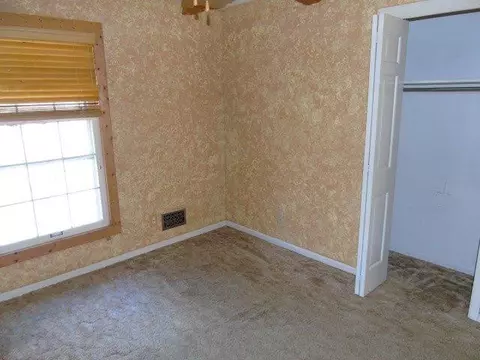 809 Waddy Rd, Waddy, KY 40076 photo 12