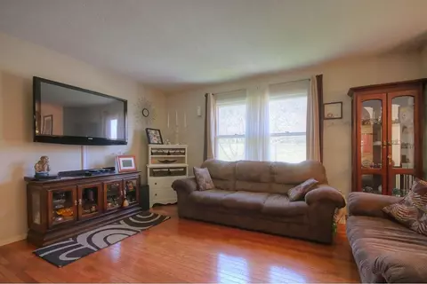 907 W 7th St, Corbin, KY 40701 photo 4