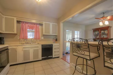 907 W 7th St, Corbin, KY 40701 photo 8