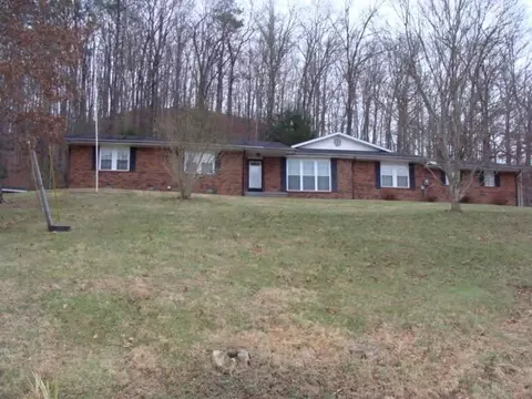 814 Fraley Dr, Morehead, KY 40351 photo 2