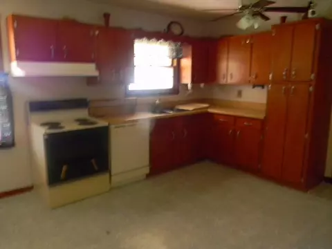441 Moore Rd, Williamsburg, KY 40769 photo 8