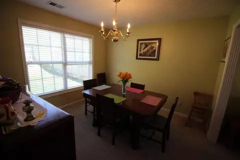 141 Old Post Rd, Paris, KY 40361 photo 8