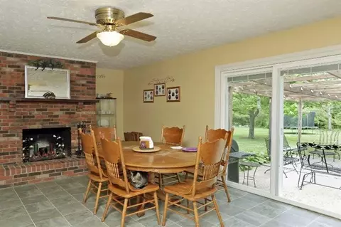 100 Pinehurst Ct, Georgetown, KY 40324 photo 7