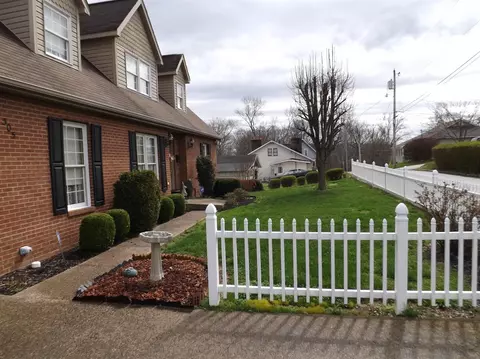 305 Chestnut St, Corbin, KY 40701 photo 8