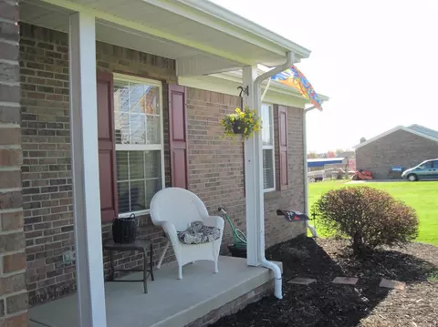131 Rolling Mdws, Lancaster, KY 40444 photo 4
