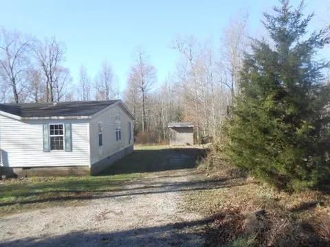 419 Clearview Dr, Corbin, KY 40701 photo 2