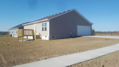 600 Walnut Creek Dr, Berea, KY 40403 photo 2