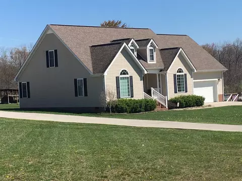 81 Foxwood Dr, Corbin, KY 40701 photo 2