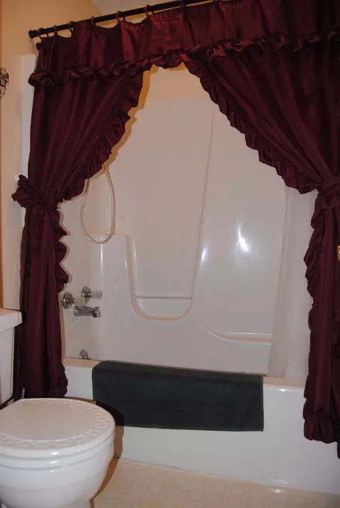408 E 3rd St, Perryville, KY 40468 photo 12