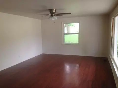 403 W 3rd St, Corbin, KY 40701 photo 3