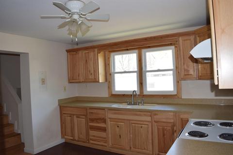 135 Johnson Ave, Lancaster, KY 40444 photo 8